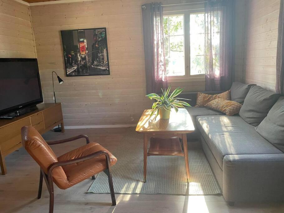 Koselig Anneks I Heggedal! Villa Asker Exterior foto